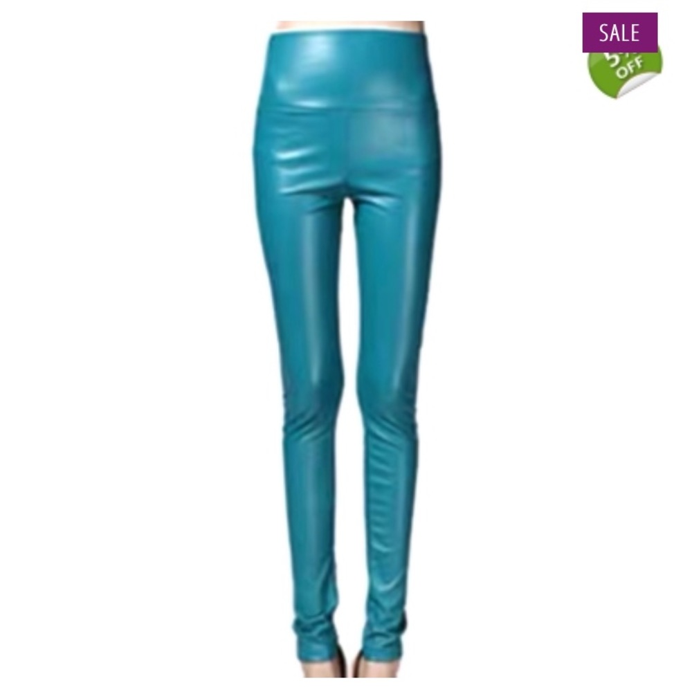 Justify pole grippy leggings size M